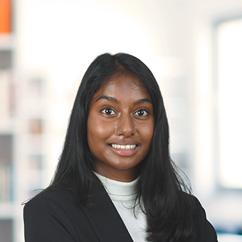 Nachhilfelehrerin Anika Elachumanapillai
