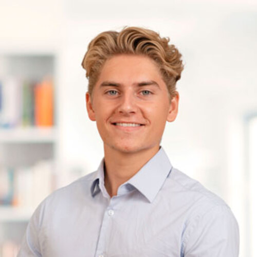 Leitung Nachhilfe & Services Nils Lehmann
