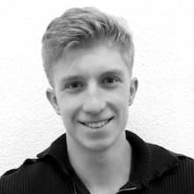 Lehrperson Oliver Richter
